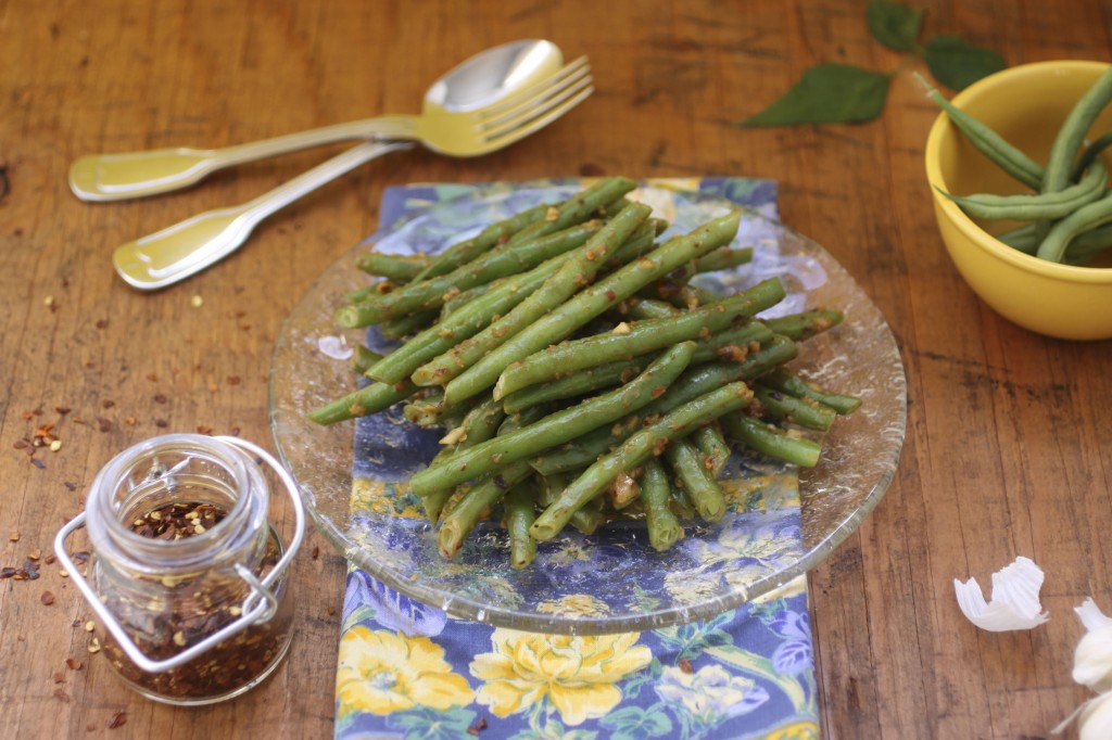 Spicy Walnut Green Beans