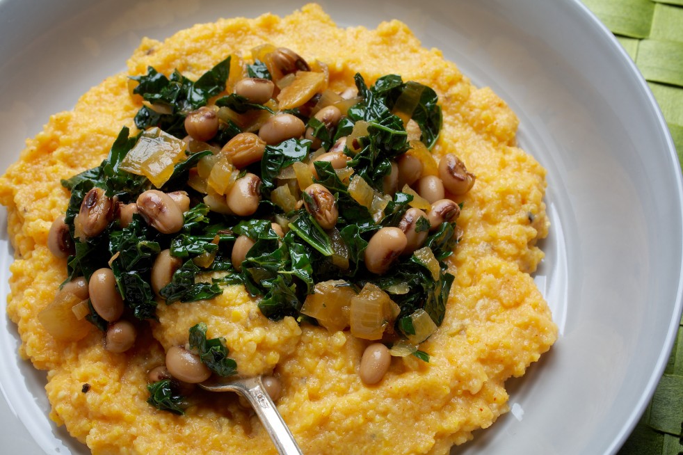 kale and black eyed peas with smoky grits mqfv